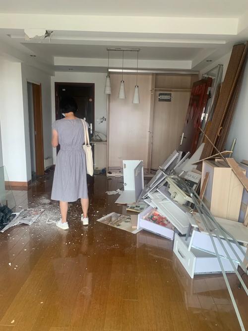 上海装修违章现象分析,违规装修背后的隐患与反思 厨房维修 上海装修违章现象分析,违规装修背后的隐患与反思 上海装修违章现象分析,违规装修背后的隐患与反思 厨房维修