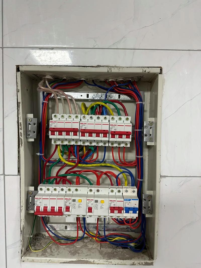 介绍空气开关,为何不会燃烧,保障家居安全的关键_空气开关能燃烧吗 墙体维修 介绍空气开关,为何不会燃烧,保障家居安全的关键_空气开关能燃烧吗 介绍空气开关,为何不会燃烧,保障家居安全的关键_空气开关能燃烧吗 墙体维修