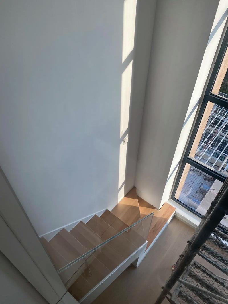 Loft装修楼梯宽度,细节决定品质,安全与美观并重 厨房维修 Loft装修楼梯宽度,细节决定品质,安全与美观并重 Loft装修楼梯宽度,细节决定品质,安全与美观并重 厨房维修